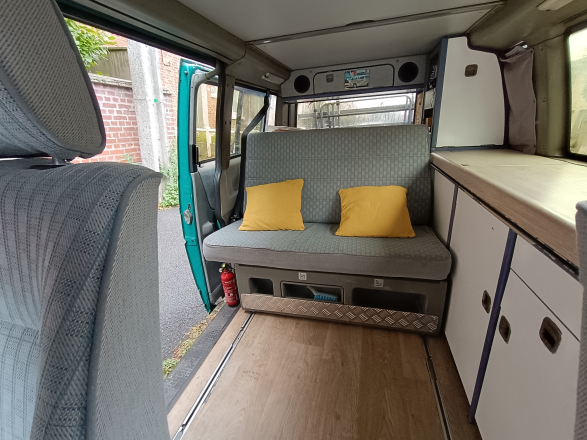 VOLKSWAGEN VOLKSWAGEN T4 Westfalia image