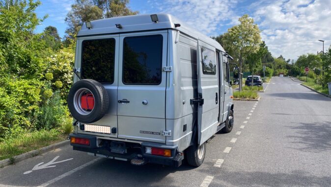 Mercedes-Benz Mercedes Vario 613D image