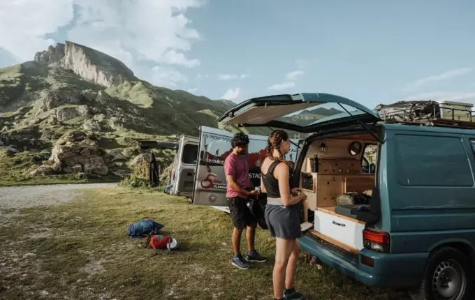 Vanlife France : idées de destinations et d’activités pour l’été indien