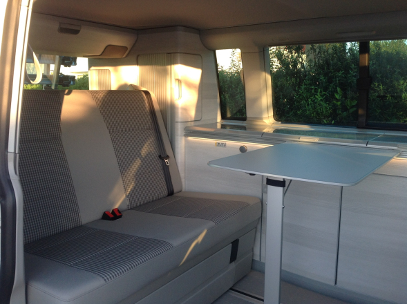 Volkswagen CALIFORNIA T6 Coast Edition image