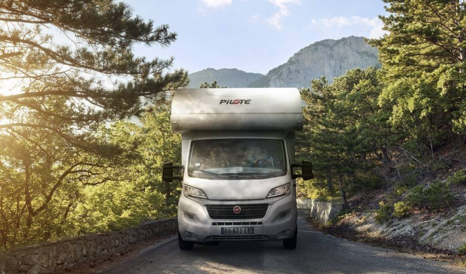 Fiat PILOTE C700S image
