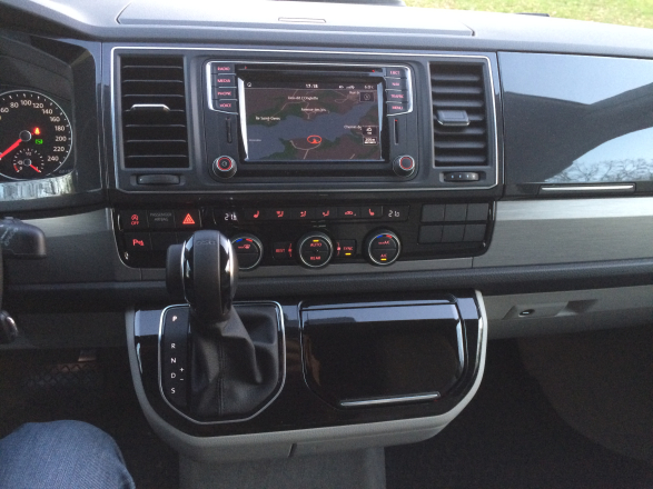 Volkswagen VOLKSWAGEN California T6 image