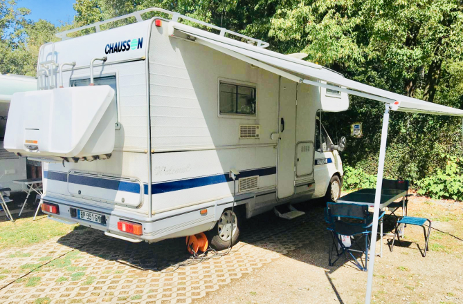 Ford CHAUSSON WELCOM image