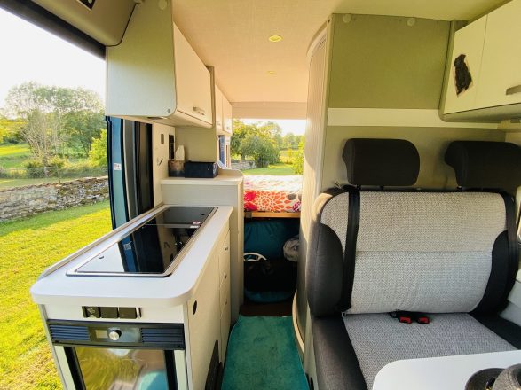 Fiat HYMERMOBIL Free van 540 blue évolution image