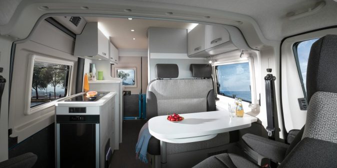 Fiat HYMERMOBIL Free van 540 blue évolution image