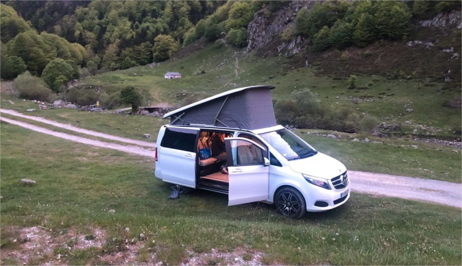 MERCEDES MERCEDES MARCO POLO image