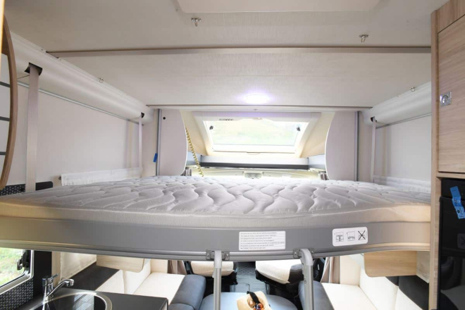 Ford CHALLENGER 328 Graphite Premium image