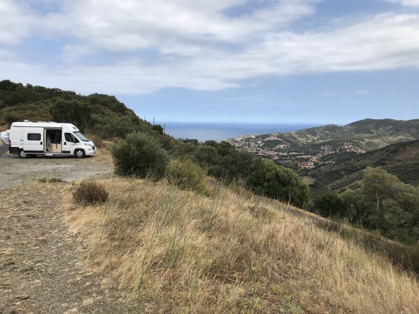 Fiat CAMPEREVE FAMILYVAN PACK CONFORT (FIAT DUCATO III 2.3 MULTIJET 140 CH EU6 LH3 35H 3.5T) image