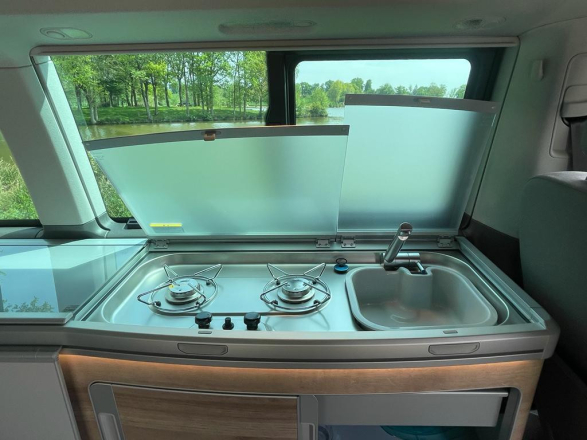 Volkswagen CALIFORNIA T6 image