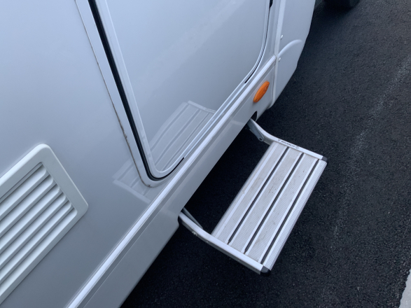 Citroen CARADO V337 image