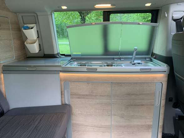 Volkswagen CALIFORNIA California Coast image