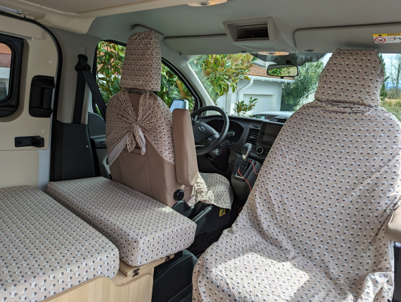 Ford CAMPEREVE Capland image