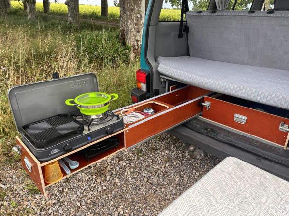 Volkswagen MULTIVAN T4 Westfalia image