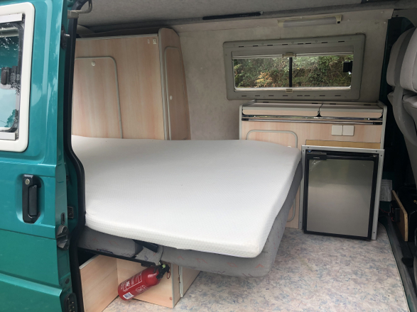 Volkswagen LANDO T4 image