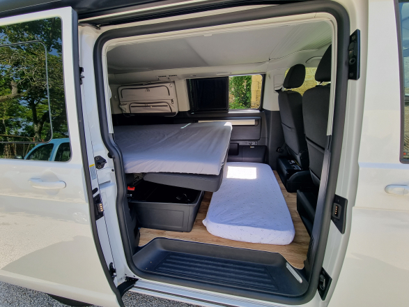 Volkswagen VOLKSWAGEN CALIFORNIA BEACH T6.1 150CV DGS image