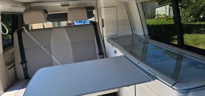 Volkswagen CALIFORNIA coast image