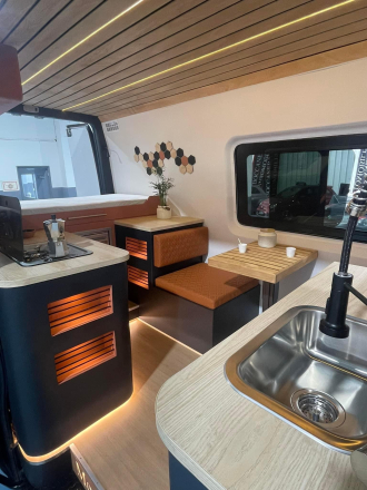 Mercedes AUTRE Sprinter image