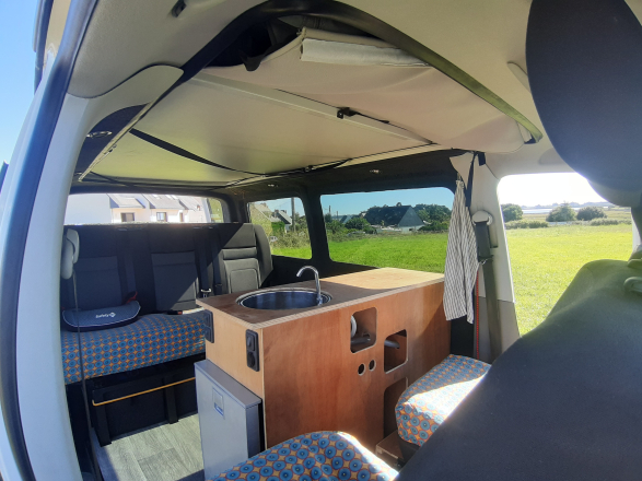 Volkswagen STYLEVAN BASE VOLKSWAGEN TRANSPORTER image