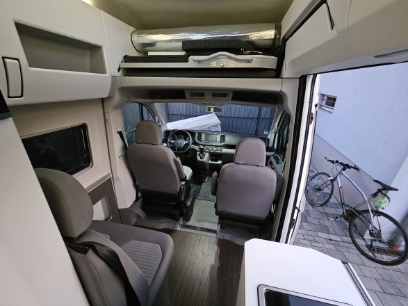 Volkswagen VOLKSWAGEN GRAND CALIFORNIA image