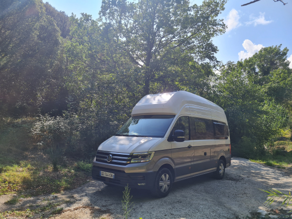 Volkswagen VOLKSWAGEN GRAND CALIFORNIA image
