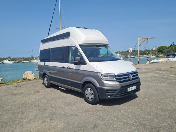 Volkswagen VOLKSWAGEN GRAND CALIFORNIA image