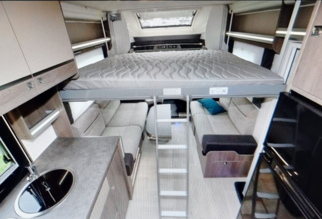 Ford CHAUSSON 650 image