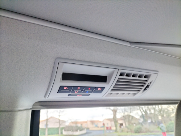 VOLKSWAGEN VOLKSWAGEN CALIFORNIA image