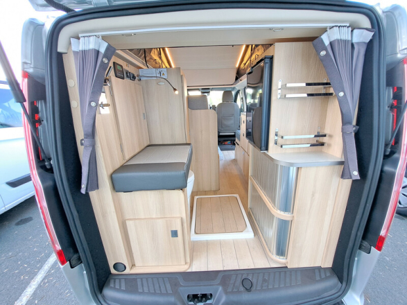 FORD CAMPEREVE COMPACT image