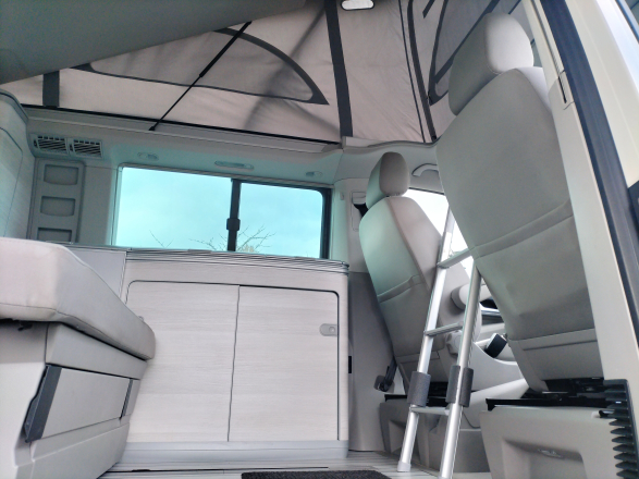 VOLKSWAGEN VOLKSWAGEN CALIFORNIA image