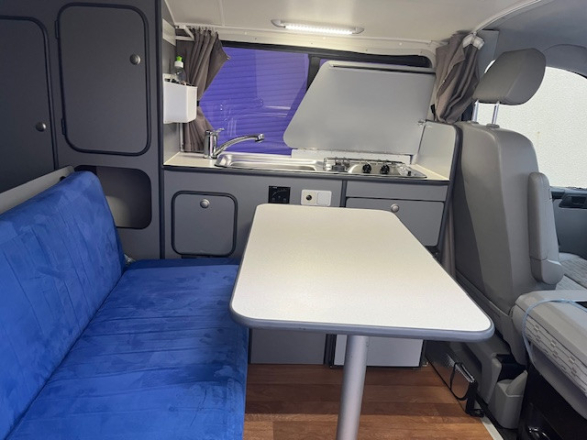 VOLKSWAGEN HANROAD TREK image