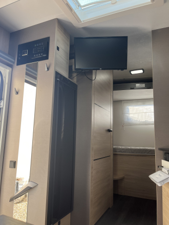 Ford CHAUSSON 720 First Line image