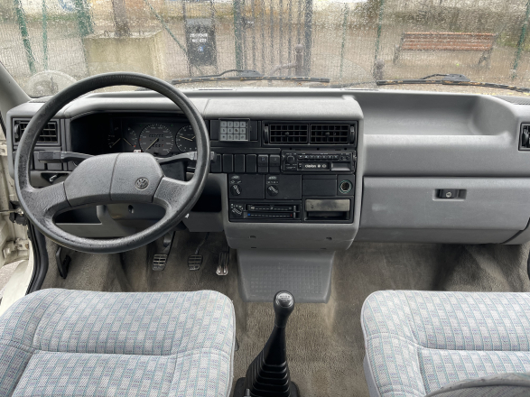 Volkswagen STYLEVAN T4 Multivan toit relevable image