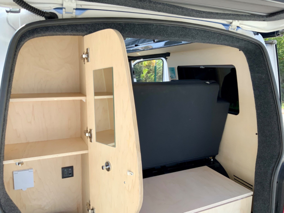  VOLKSWAGEN Transporter image