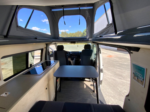  VOLKSWAGEN Transporter image