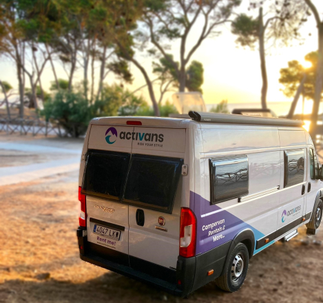 Fiat POSSL ACTVANS - Van Cyclisme en Espagne image