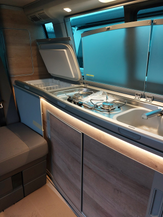 VOLKSWAGEN VOLKSWAGEN CALIFORNIA image