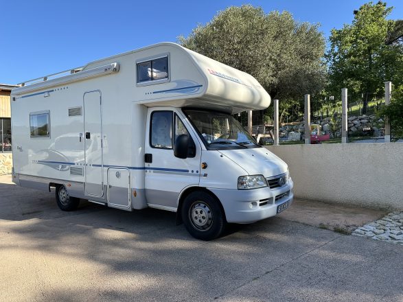 Fiat ADRIA Adriatik coral 670 sk image