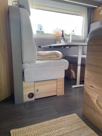 Citroen ADRIA Coral XL 670 DK image