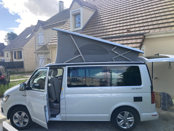 VOLKSWAGEN VOLKSWAGEN CALIFORNIA image