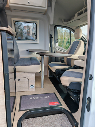 Ford BURSTNER Lineo active c590 image