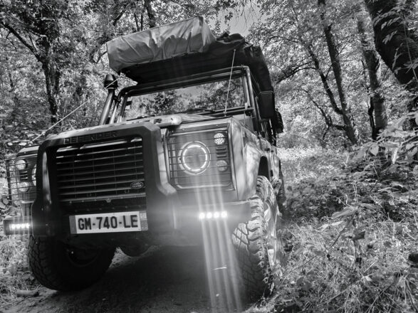 Jeep AUTRE LAND ROVER DEFENDER image