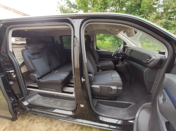 Peugeot AUTRE Traveller image