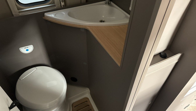 LMC Ducato INNOVAN 600 First Edition Série 7 image