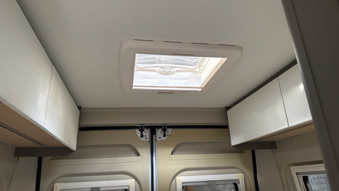 LMC Ducato INNOVAN 600 First Edition Série 7 image