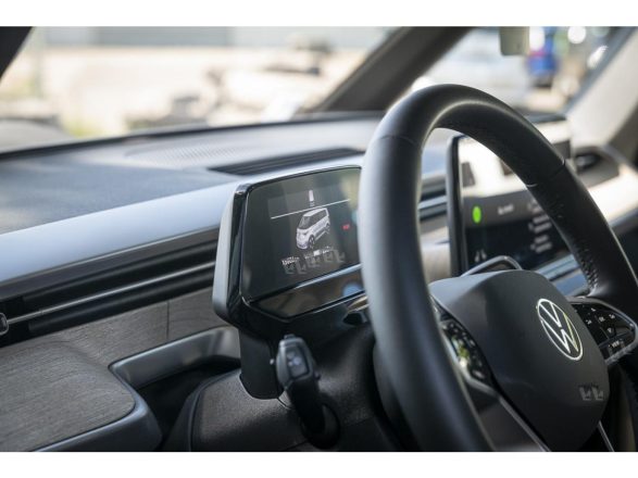 VOLKSWAGEN ID. BUZZ image