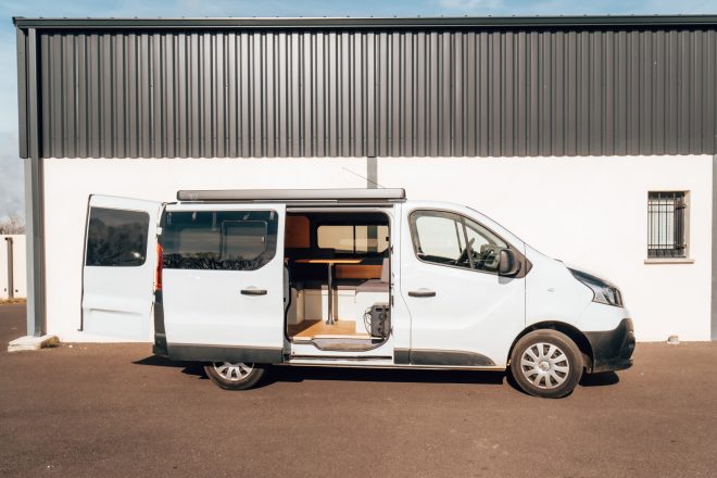 RENAULT ADRIA MINI-VANS image