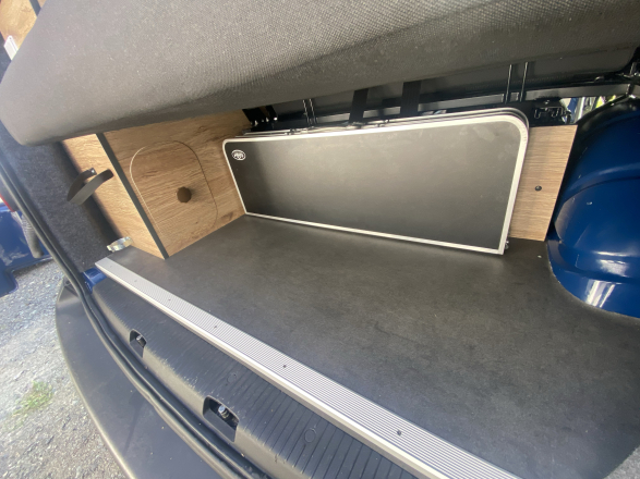 Volkswagen TRANSPORTEUR T6 TDI TYPE CALIFORNIA image
