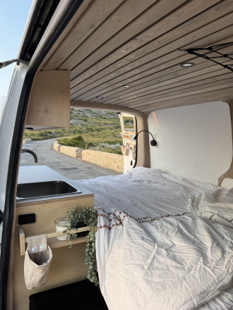 VOLKSWAGEN HANROAD TREK image