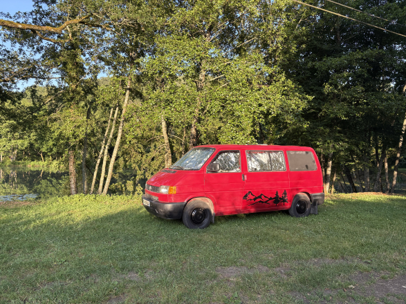 Volkswagen VOLKSWAGEN T4 image