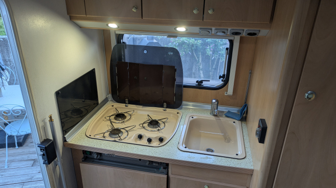  ADRIA COMPACT image
